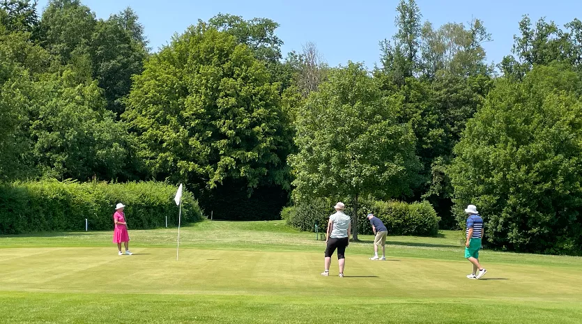 Vater und Tochter setzen die Akzente